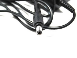吉摩東芝15V 3A筆記本電源適配器 圖片解析與產品特性介紹